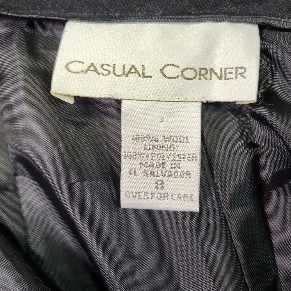 Vintage CASUAL CORNER Pleated Straight Leg Lined Black Wool Slacks - Size 8 - Picture 4 of 5